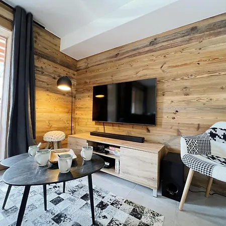 Apartamento : Cosy Avec Wi-fi, Parking, Linge Inclus *